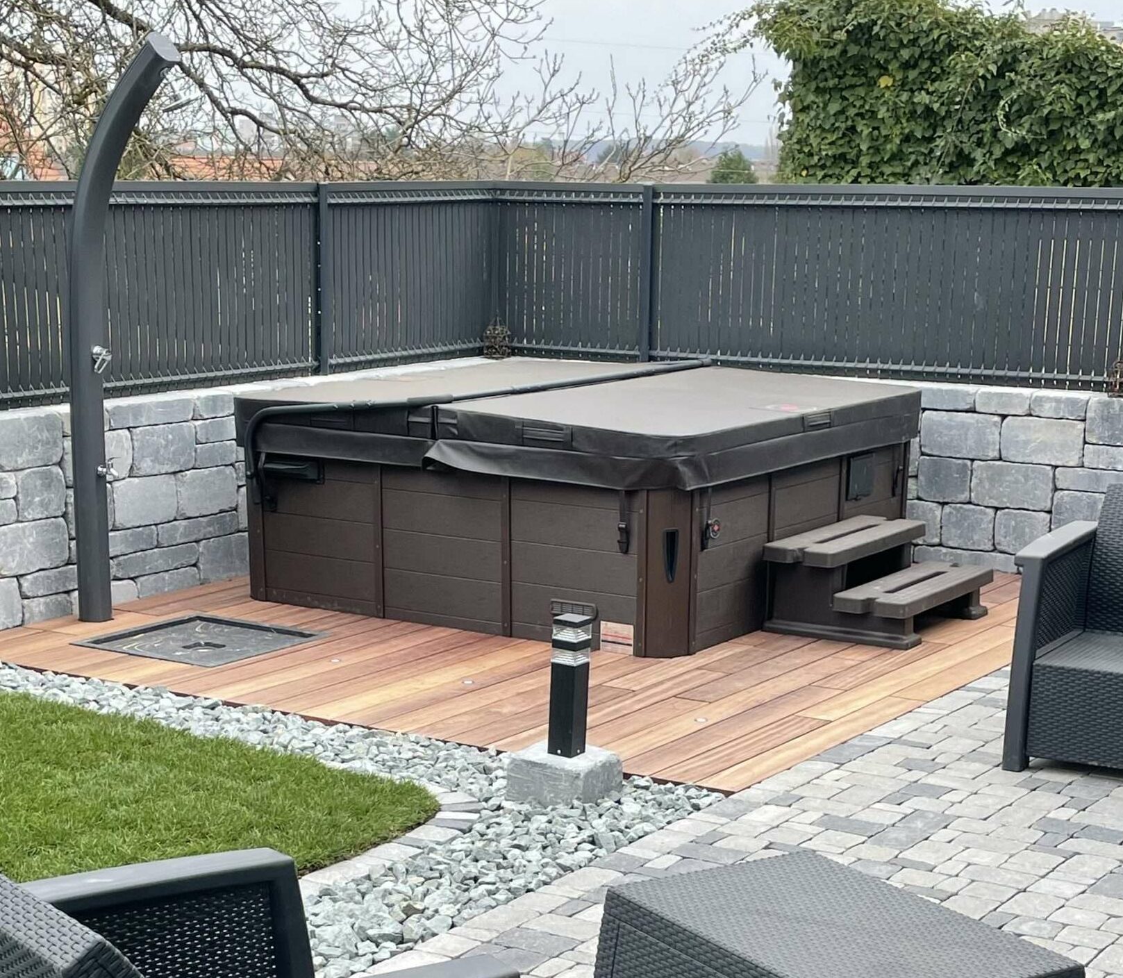 Installation d'un spa extérieur en Franche Comté